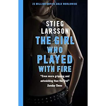 The Girl Who Played With Fire: A Dragon Tattoo story (Millennium Series Book 2) (English Edition) Format Kindle - 1