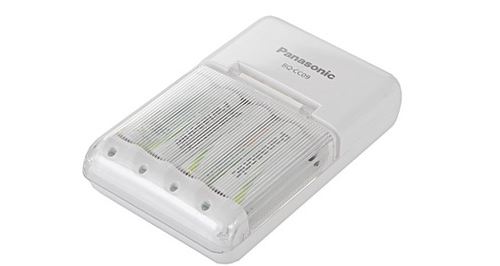 Chargeur de piles PANASONIC EVOLTA 2H X4 AA