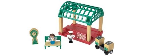 Thomas et ses amis coffret station de train en bois, wagon et une figurine, jouet pour enfant 3 ans et plus, FKF49
