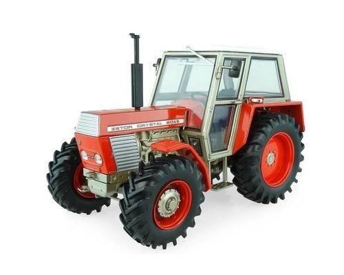 ZETOR Crystal 8045 4 roues motrices BIENTOT DISPONIBLE Novembre 2017 à l'échelle 1-32 fabriquée par UNIVERSAL HOBBIES.