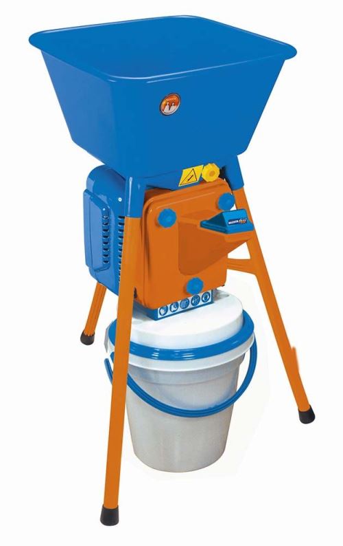 Comparer les prix de Kerbl - Moulin à céréales Magnum 750W