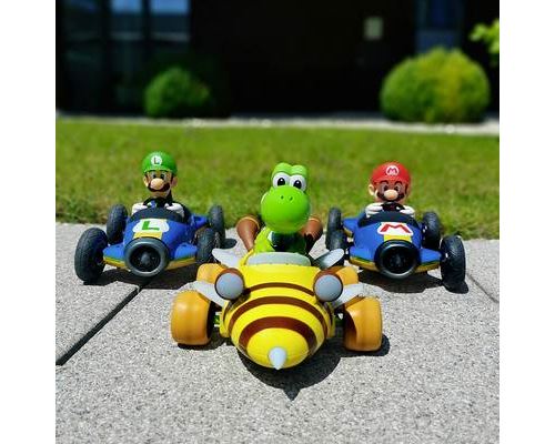 Carrera RC 370181065 Mario Kart Bumble V Yoshi 1 18 Vehicule RC debutant electrique Voiture de tourisme Voiture Achat prix fnac