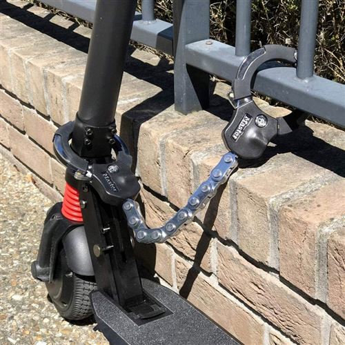 Antivol vélo trottinette Master Lock cable à boucle avec Menotte MASTERLOCK  STREET CUFF DIAM 8mm L1M - Livré avec 4 clés à seulement 33.99 € sur