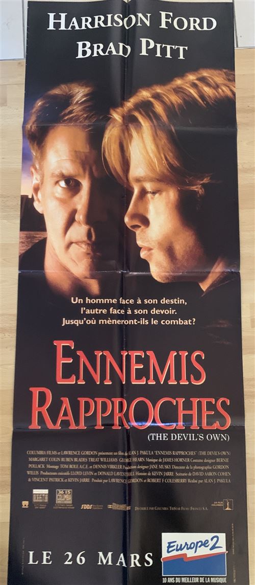 Affiche de Cinéma Originale - Ennemis rapprochés - 1996 - Brad Pitt - 60x160cm État correct - N/A reconditionné disponible sur Fnac