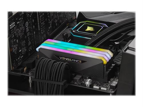 CORSAIR Vengeance RGB RT - DDR4 - kit - 64 Go: 4 x 16 Go - DIMM 288 broches - 3200 MHz / PC4-25600 - CL16 - 1.35 V - mémoire sans tampon - non ECC - noir