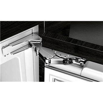 SIEMENS Réfrigérateur congélateur encastrable KI 86 SA DE0