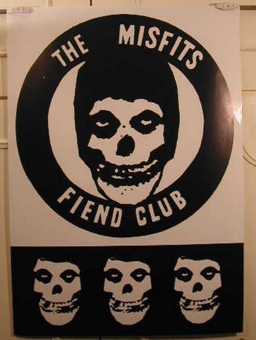 Acheter Misfits - 70x100 cm - AFFICHE / POSTER État correct - 20,99 € Misfits - 70x100 cm - AFFICHE / POSTER État correct - N/A reconditionné disponible sur Fnac