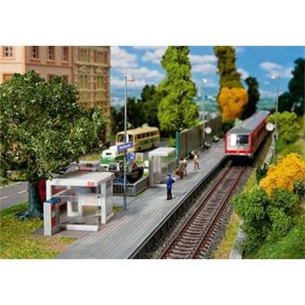 Abri De Quai + Accessoires Faller Ho - 1