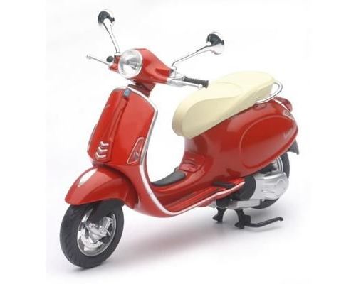 Miniatures montées - Vespa 1/12 New Ray