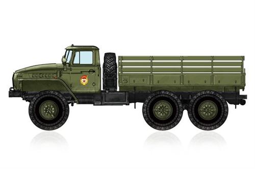 Russian Ural-4320 Truck - 1:72e - Hobby Boss