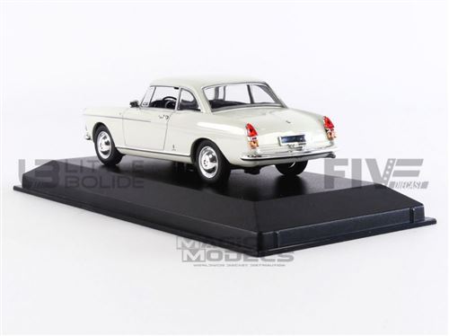 Voiture Miniature de Collection - MAXICHAMPS 1/43 - BMW Series 3