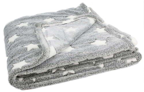 The Home Deco Factory - Plaid phosphorescent étoiles 120 x 150 cm