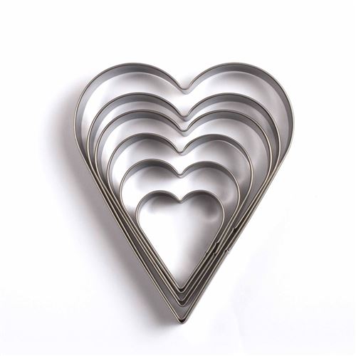 LIVOO Feel good moments Set de 6 emporte-pièces coeur Argent