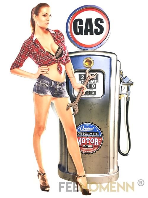 FÉENOMENN déco murale vintage en métal - pompe à essence pin up brune - gas garage (85x56cm)