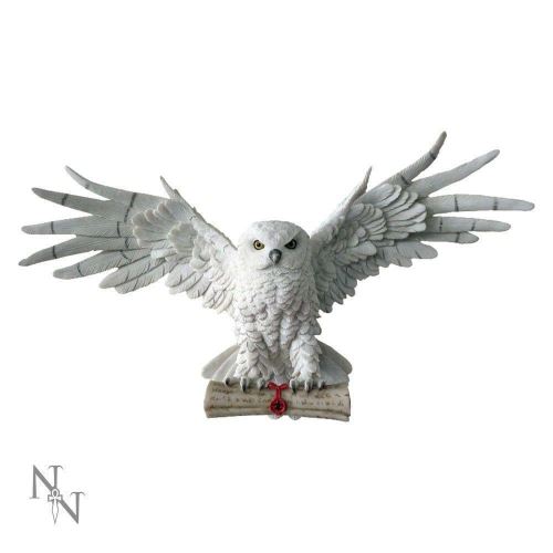 L'émissaire grand hibou en vol