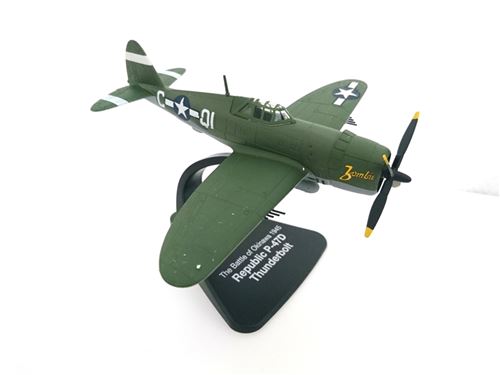 Avion De Combat De La Seconde Guerre Mondiale - Republic P-47D Thunderbolt - 1/72 (Réf: 323)