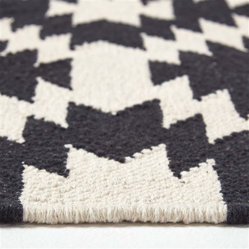 Homescapes Tapis Kilim en coton motif g om trique noir et blanc