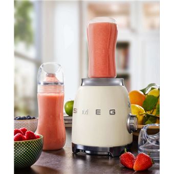 Bouteille 0.6l pour blender Smeg bgf02