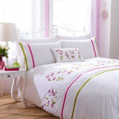Parure housse de couette 2 personnes Arabella - motif floral brodé - blanc - 230 x 220 cm