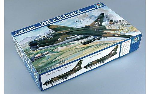 Maquette avion Trumpeter A-7D CORSAIR II- 1/32 - Maquette d'avion