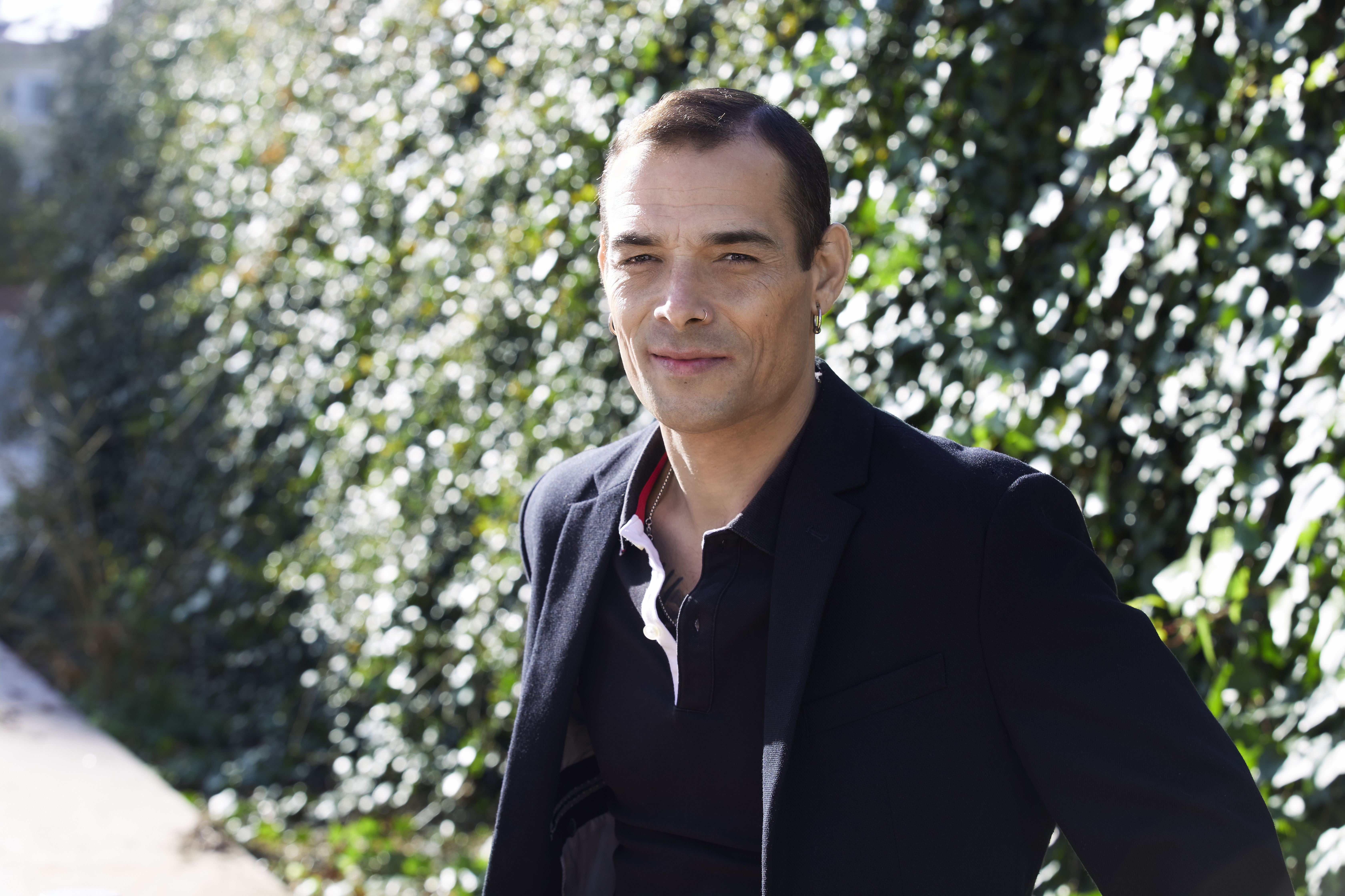 Gervasio Deferr presenta y firma "El Gran Salto" en Fnac Bilbao