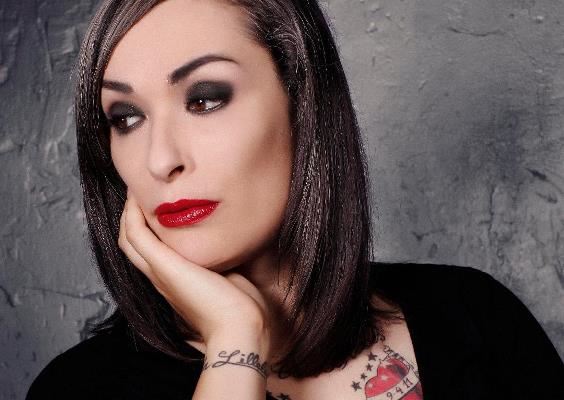 “WE CAN BE HEROES”, de Roberta Marrero