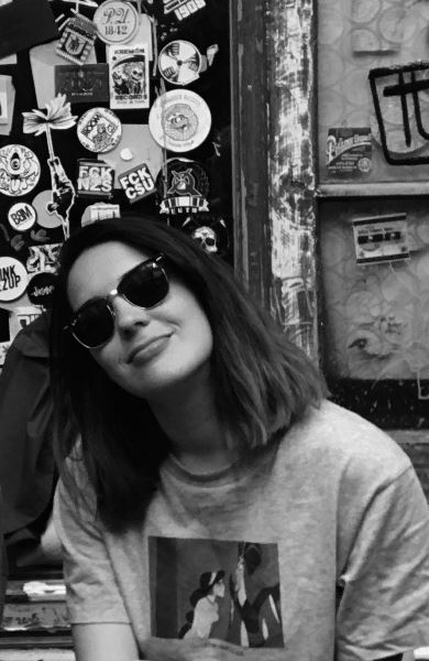 Ana Oncina nos visita para presentar “Los f*cking 30”