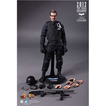 Hot Toys Lt. Jim Gordon フィギュア Amazon.co.jp: ホットトイズ 『ダークナイト』 1／6スケール
