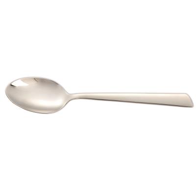 Cuchara De Postre Arcos Toscana 570700 Monoblock De Una Pieza De Acero Inoxidable 18/10, Espeso R 2.5 Mm Y Hoja De 18 Cm En Caja
