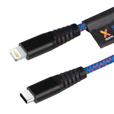 Cable USB-C a Lightning de Kevlar marca Xtorm Solid Blue 1 m - Azul y Rojo