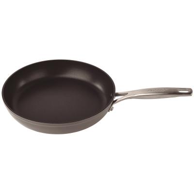 Sartén Antiadherente Arcos Endura 696000 con hoja de aluminio forjado y mango de acero inoxidable de 20 cm presentación en corbata