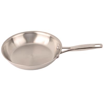 Sartén con Teflón Antiadherente Arcos Forza 710200 de acero inoxidable de 24 cm presentación en display corbata