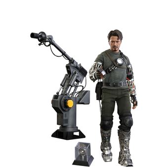 Figura Hot Toys MMS582 - Marvel Comics - Iron Man - Tony Stark Mech Test Deluxe Version - 1