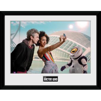 Fotografía enmarcada Doctor Who Temporada 10 Episodio 2 30x40 cm