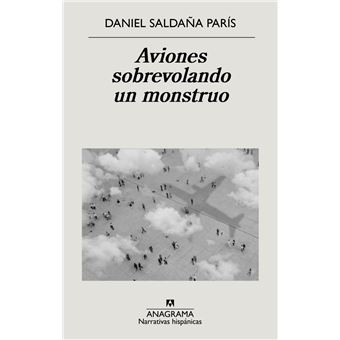 Aviones sobrevolando un monstruo