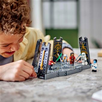 LEGO Star Wars TM 75385 Duelo de Ahsoka Tano en Peridea - Lego