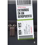 Extraños en un aeropuerto