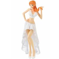 Figura One Piece - Nami con vestido de novia blanco