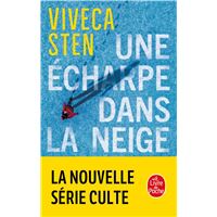 Une Echarpe Dans La Neige