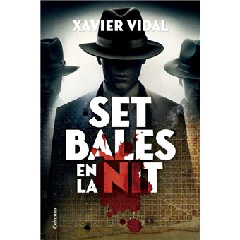 Set bales en la nit