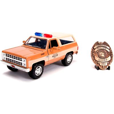 Figura Stranger Things - Chevy K5 Blazer 1980 y placa