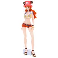 Figura One Piece - Nami con sombrero rojo