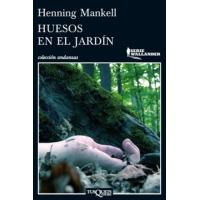 Huesos en el jardín
