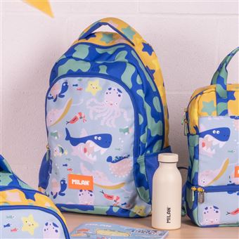 Mochila Escolar MILAN Roller 2 - 21 Litros, 2 Cremalleras, Compartimento Portátil, Diseño Retro Patines