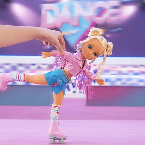 Famosa Nancy, un día con mis patines de plataforma - Figura pequeña -  Comprar en Fnac