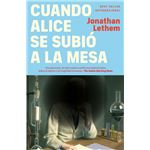 Cuando Alice se subió a la mesa