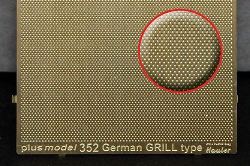 Engraved Plate - German Grill - 1:35e - Plus Model