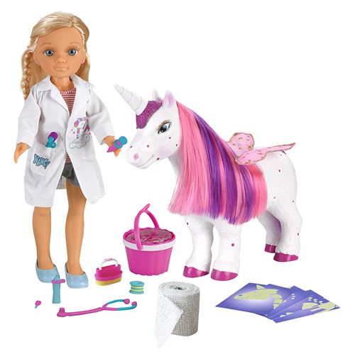 Nancy Poupée vétérinaire avec licorne (Famosa 700013863)