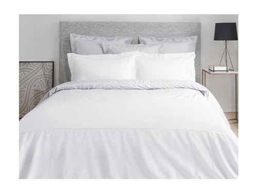 Parure de lit en percale de coton avec broderie CHARMY - housse de couette 220x240 cm + 2 taies d'oreiller 63x63 cm - gris et blanc