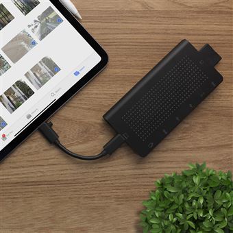 StayGo Mini USB-C Hub for iPad and Macbook - Twelve South